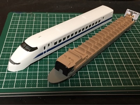 ＴＯＭＩＸ 東海道新幹線３００系 後期型 ～加工難易度～ - 鉄道模型の世界