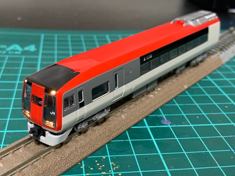 KATO 253系成田エクスプレス ～加工難易度～ - 鉄道模型の世界